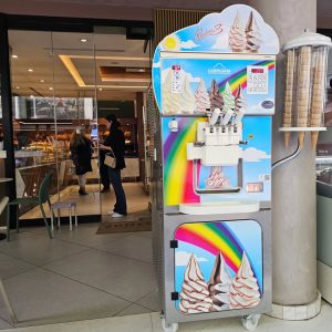 دستگاه بستنی ساز قیفی کارپیجینانی Carpigiani